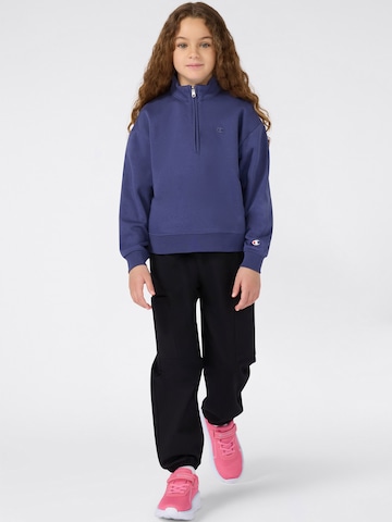 Champion Authentic Athletic Apparel Sweatshirt i blå