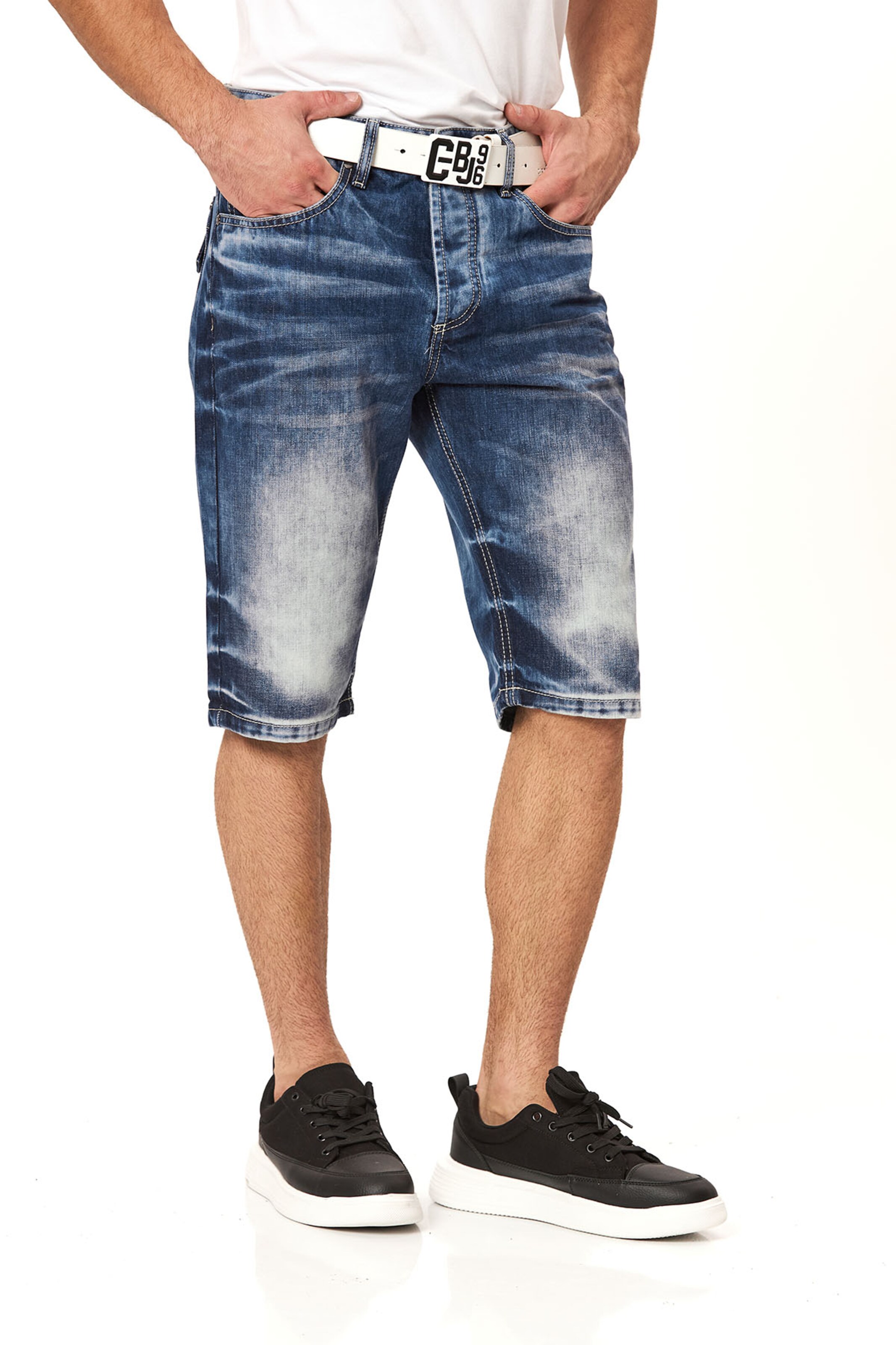 CIPO & BAXX Regular Jeans in Blue
