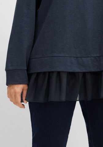 SHEEGO Sweatshirt in Blue