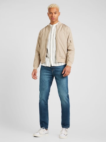 s.Oliver Regular Jeans in Blau