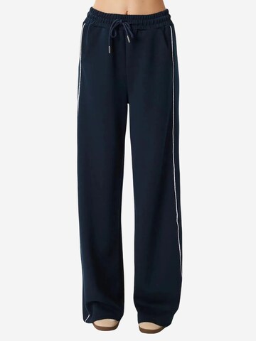 Happiness İstanbul Skinny Sporthose 'Jogginghose'‌‌‌‌‌‌‌‌‌‌ in Blau