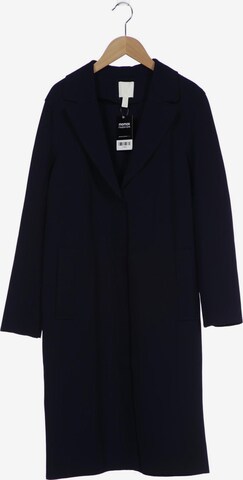 H&M Jacket & Coat in S in Blue: front