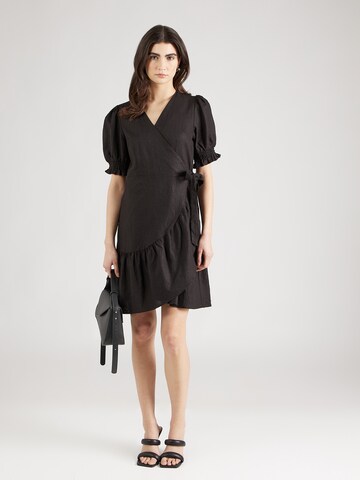 Robe 'FLAXY' Y.A.S en noir : devant