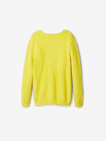 Desigual Sweater in Yellow