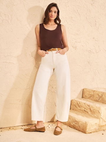 love & roses Top in Beige