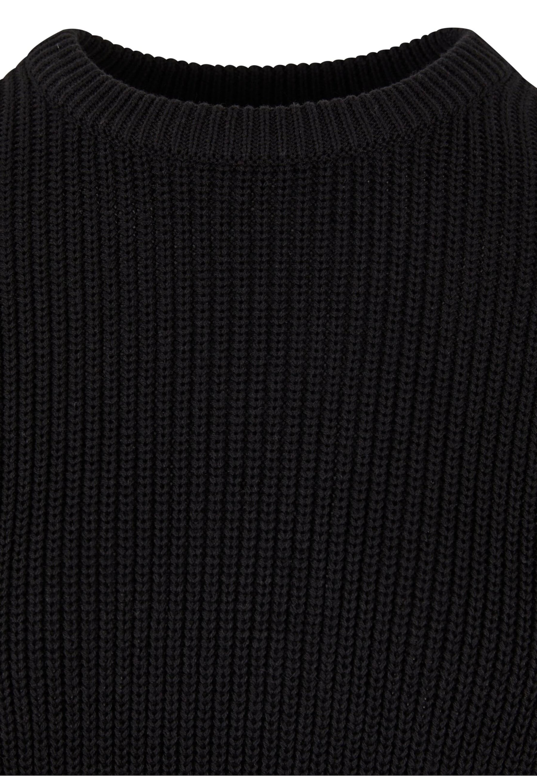 Urban Classics Sweater in Black
