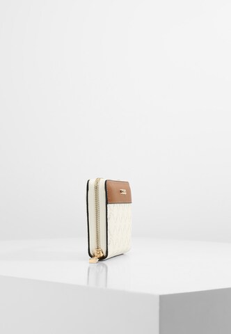 L.CREDI Wallet 'Filiberta' in White