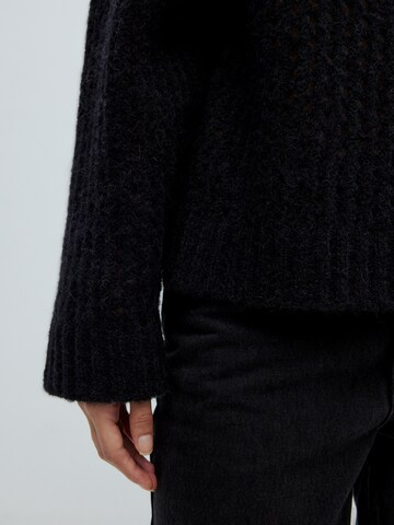 EDITED Sweater 'Frantje' in Black