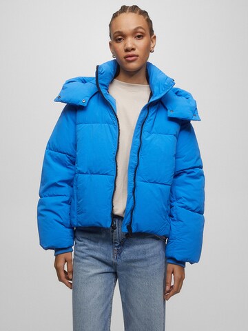 Veste d’hiver Pull&Bear en bleu : devant