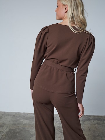 SISTERS POINT Blouse 'Nasa' in Bruin