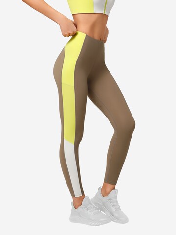 Yvette Sports Skinny Sporthose 'Carly' in Braun