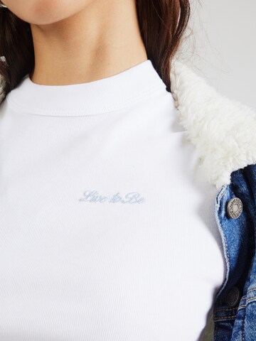LTB - Camiseta 'NEFEHE' en blanco