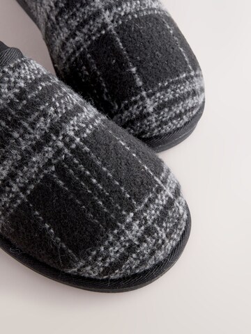 Next Kapcie w kolorze szary