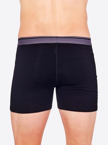 ICEBREAKER Bokserid 'M Anatomica Boxers wFly', värv must
