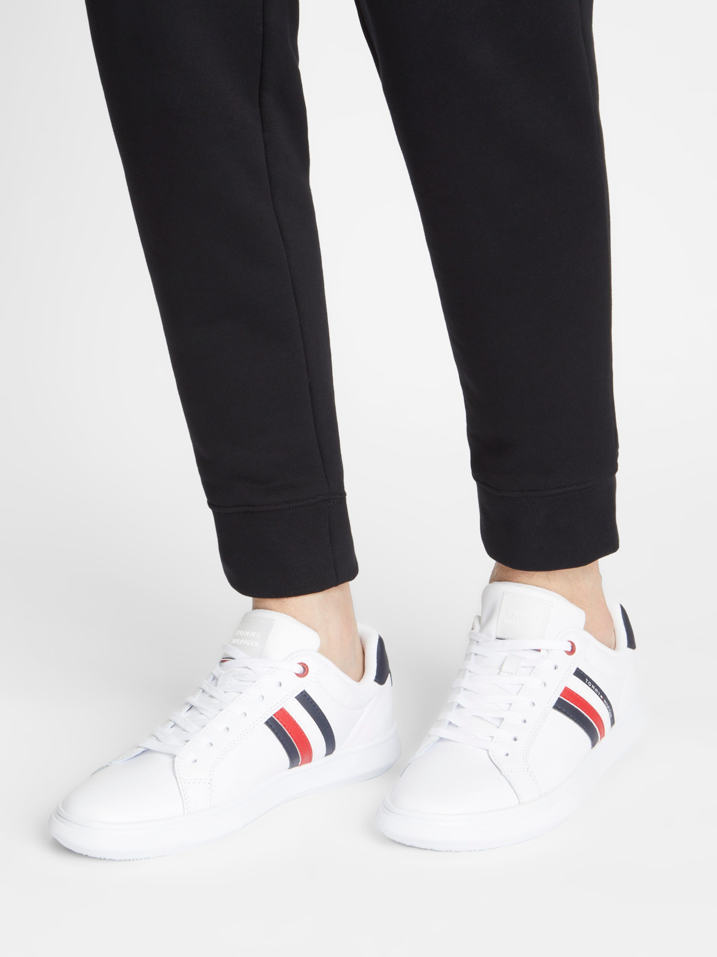 Männer Sneaker TOMMY HILFIGER Sneaker in Weiß - CR47439 Männer Sneaker TOMMY HILFIGER Sneaker in Weiß - CR47439