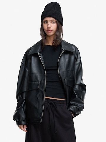 Bershka Sapka - fekete