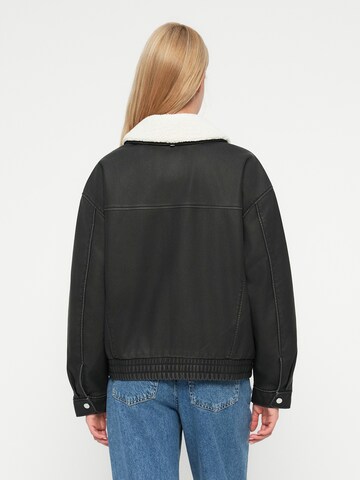 Veste mi-saison HOLLISTER en noir