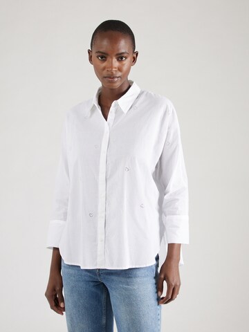 ONLY Blouse 'ONLNEW LINA' in White: front