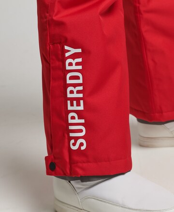 Wide Leg Pantalon Superdry en rouge