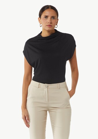 COMMA - Camiseta en negro: frente