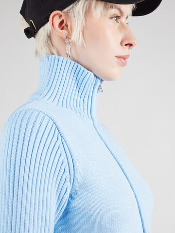 WEEKDAY Вязаная кофта 'Winona' в Синий