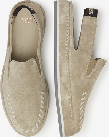 LOTTUSSE Slip On ' Deportivo ' in Beige