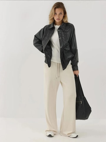 Hiccup Tussenjas in Zwart