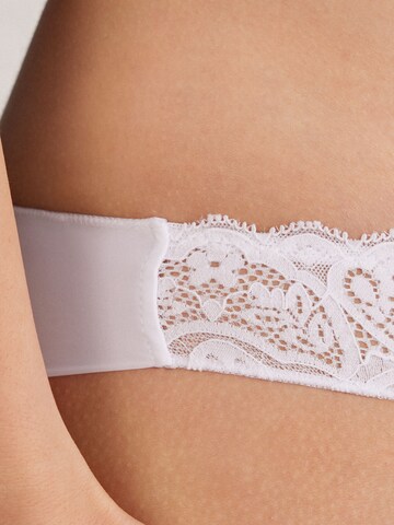 INTIMISSIMI Slip in Weiß
