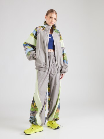Geacă sport de la ADIDAS BY STELLA MCCARTNEY pe gri