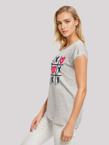 F4NT4STIC Shirt 'Valentinstag Herz Tic Tac Toe' in Grey