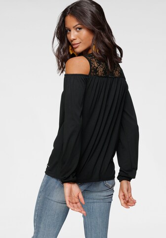 LAURA SCOTT Shirt in Black