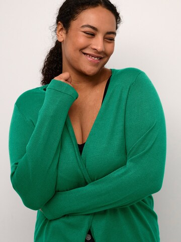 Cardigan 'Farsia' KAFFE CURVE en vert