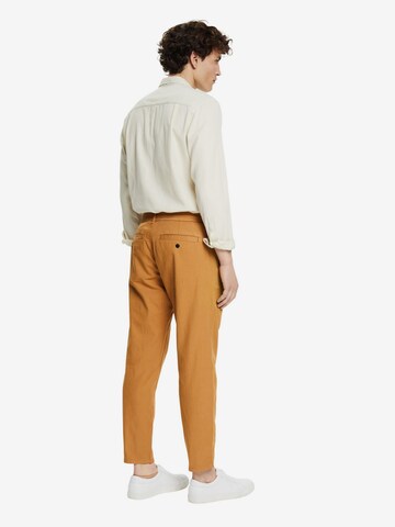 ESPRIT Loose fit Chino Pants in Brown