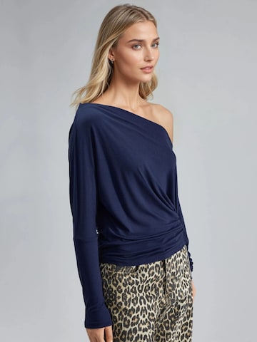 Busem Blouse in Blauw
