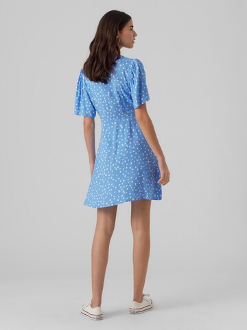 VERO MODA - Vestidos camiseiros 'ALBA' em azul