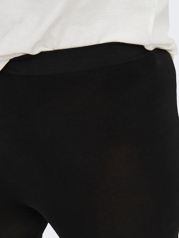 Skinny Pantalon 'Ottilia' ONLY Carmakoma en noir