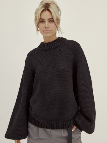 millane Pullover  'Tessa' in Schwarz: predná strana