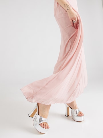 Rochie de seară 'ARAJA' de la TFNC pe roz