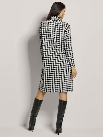 MADELEINE Kleid in Schwarz
