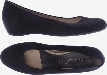 UNISA Flats & Loafers in 41 in Black: front