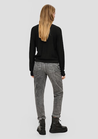 QS Sweater in Black