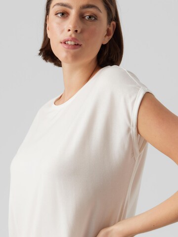 Vero Moda Tall T-shirt 'AVA' i vit