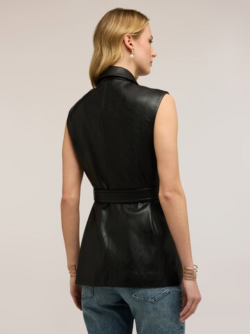 Gilet di MOTIVI in nero