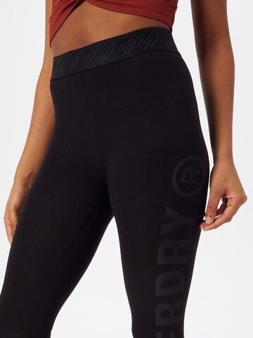 Skinny Leggings 'Essential' Superdry en noir