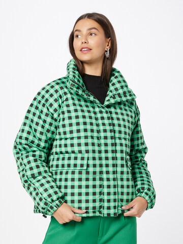 ICHI Демисезонная куртка 'FRIGG' в Зеленый: спереди