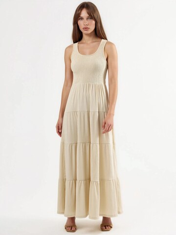 Abito 'Maxi' di Busem in beige