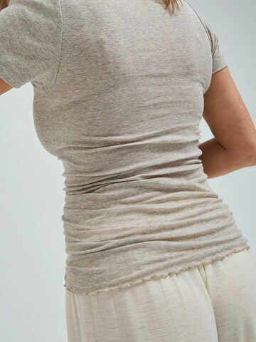 Seamless Basic Paita 'Roseanna' värissä beige