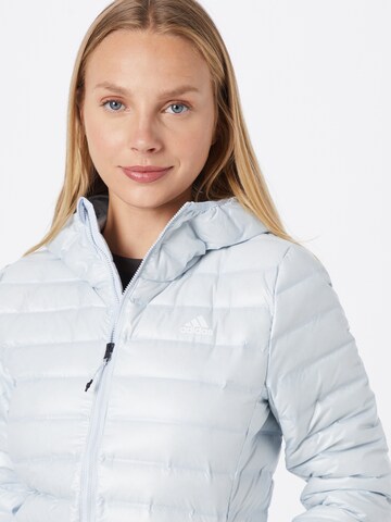 ADIDAS SPORTSWEAR Αθλητικό μπουφάν 'Varilite' σε μπλε
