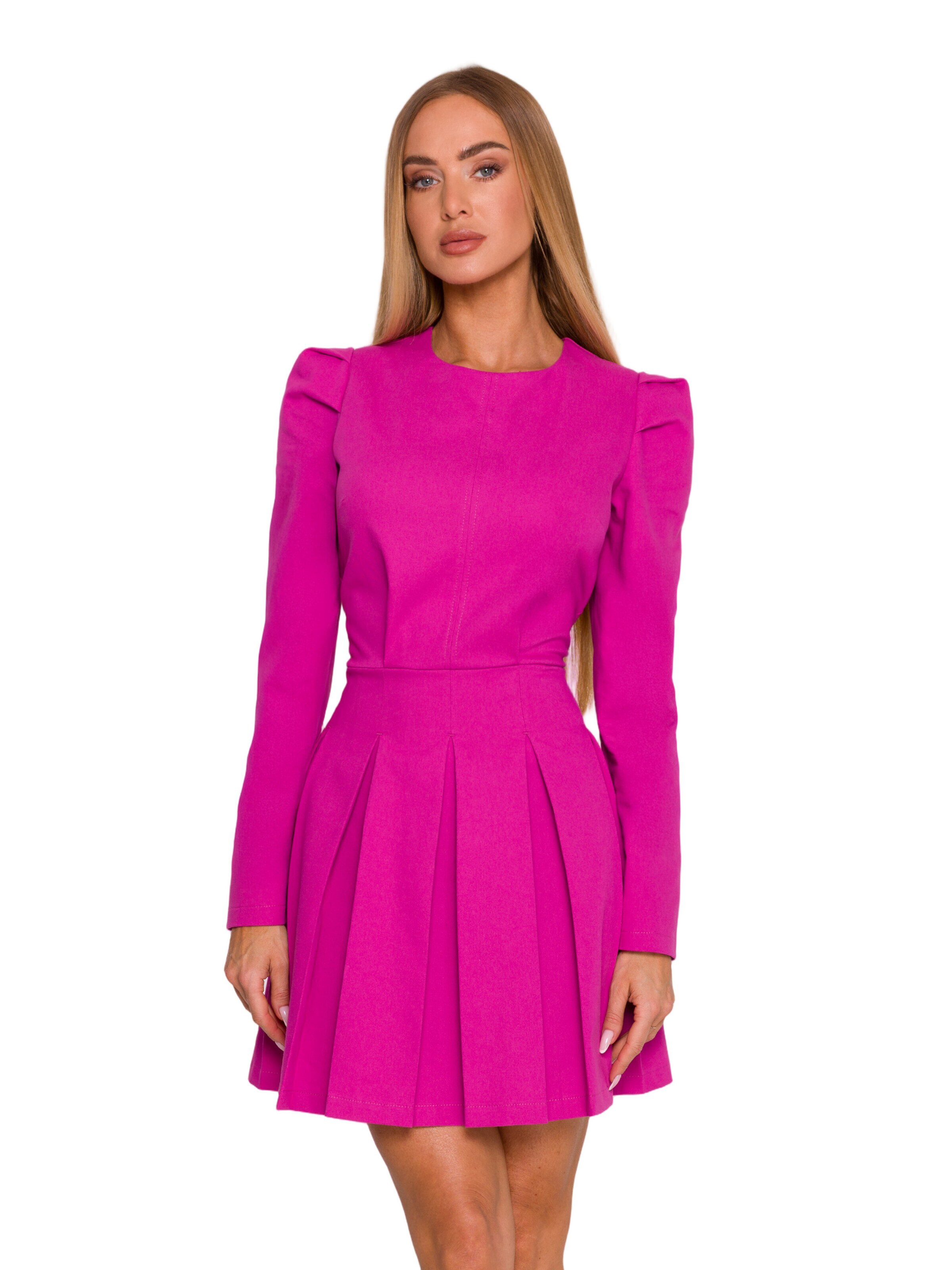 Rochie de la made of emotion pe roz