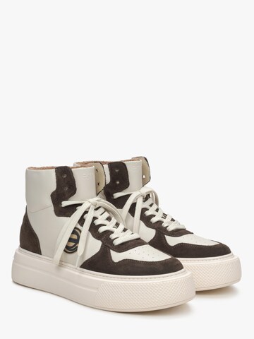 Estro Platform trainers '09-3198' in Beige